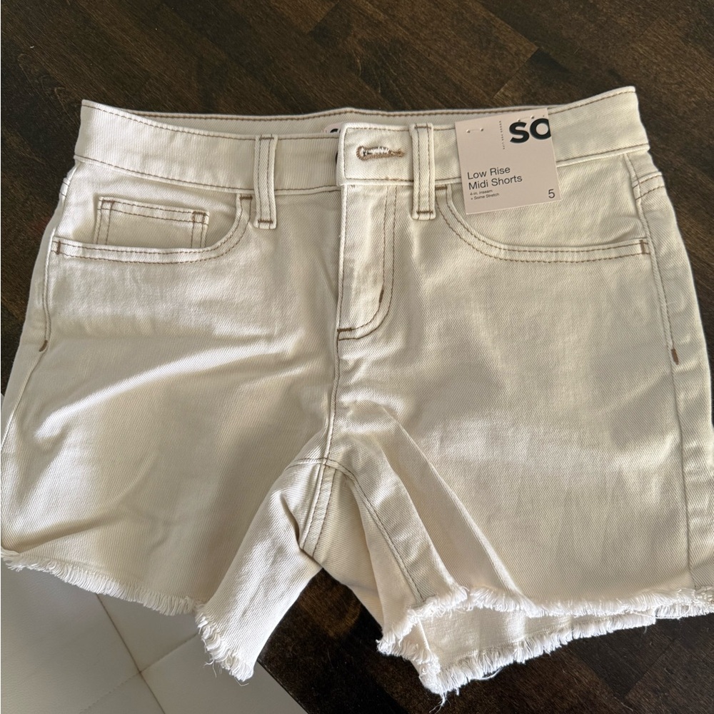 SO Women's Off-White Jean Shorts